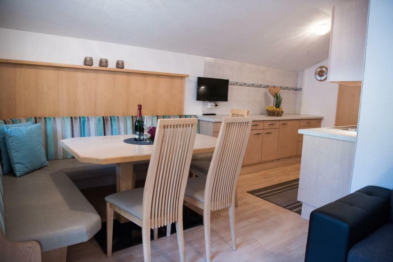 Appartements Spitaler Ried im Zillertal Buitenkant foto